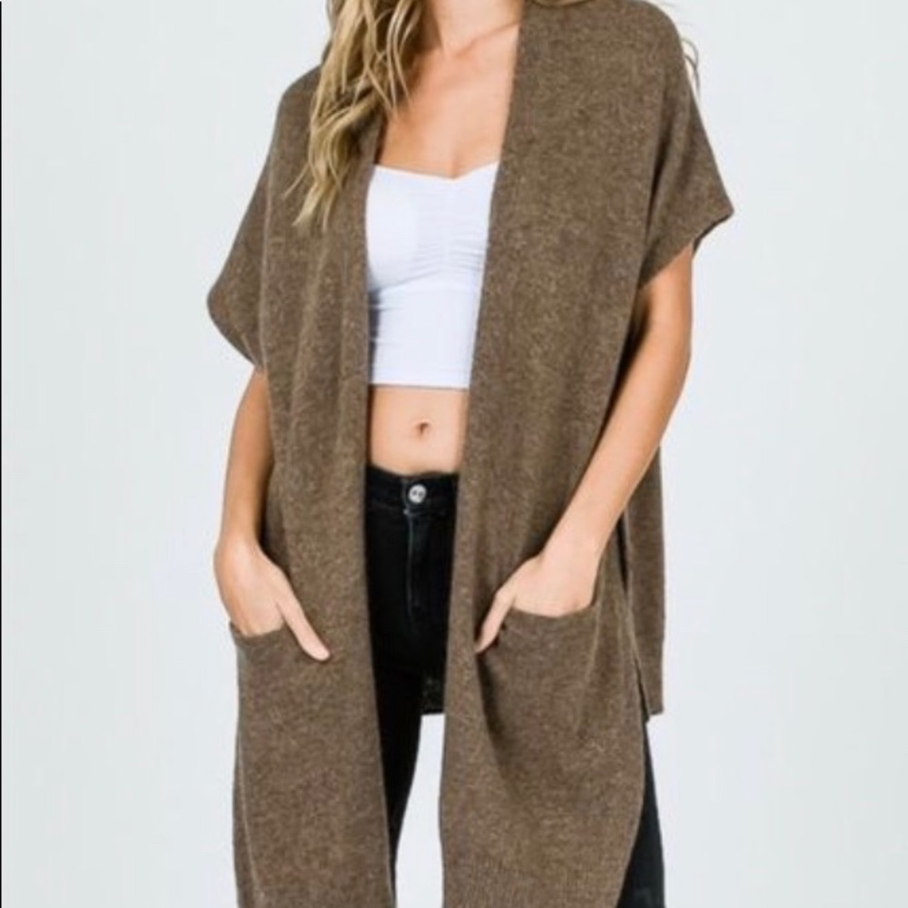⚡️CYBER SALE⚡️ Hi Low Cardigan Vest